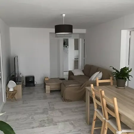 Appartement T3 Proche De La Mer Narbonne Exterior photo