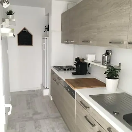 Appartement T3 Proche De La Mer Narbonne Exterior photo